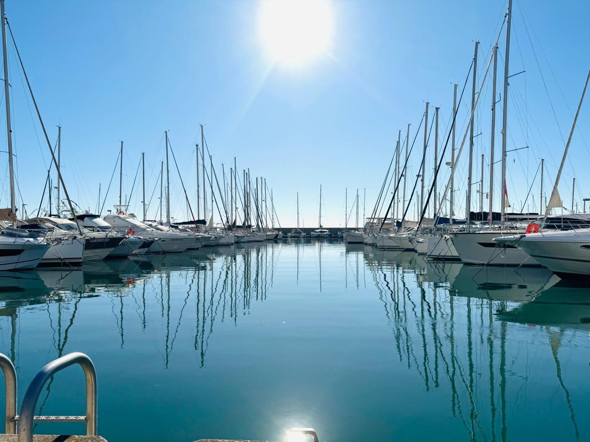 Les Rivages 2P Terrasse Parking Appartement Menton Buitenkant foto