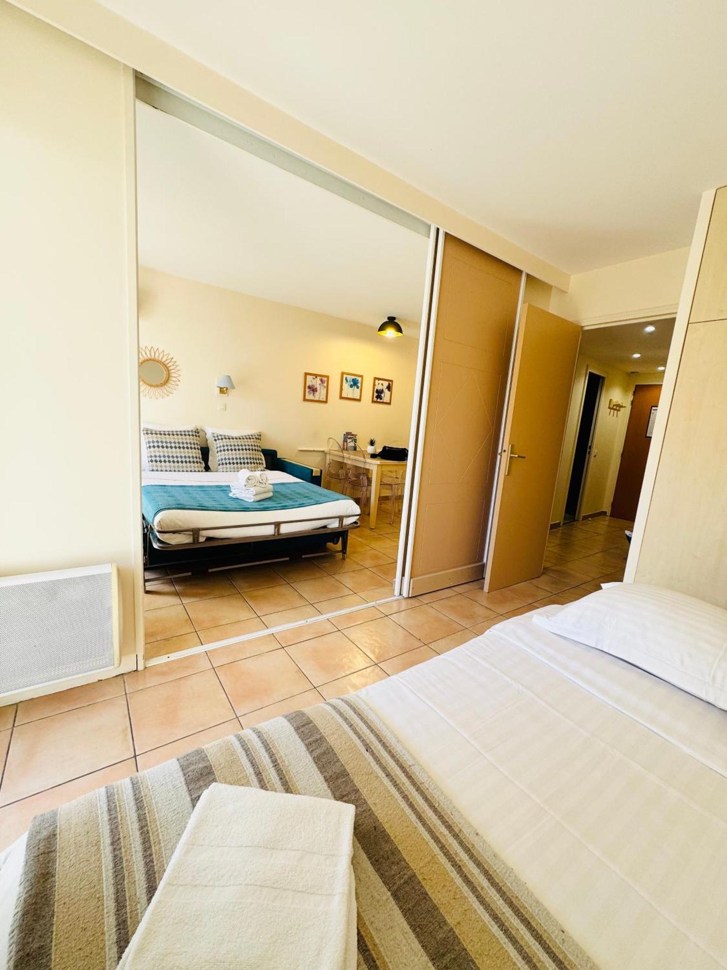 Les Rivages 2P Terrasse Parking Appartement Menton Buitenkant foto